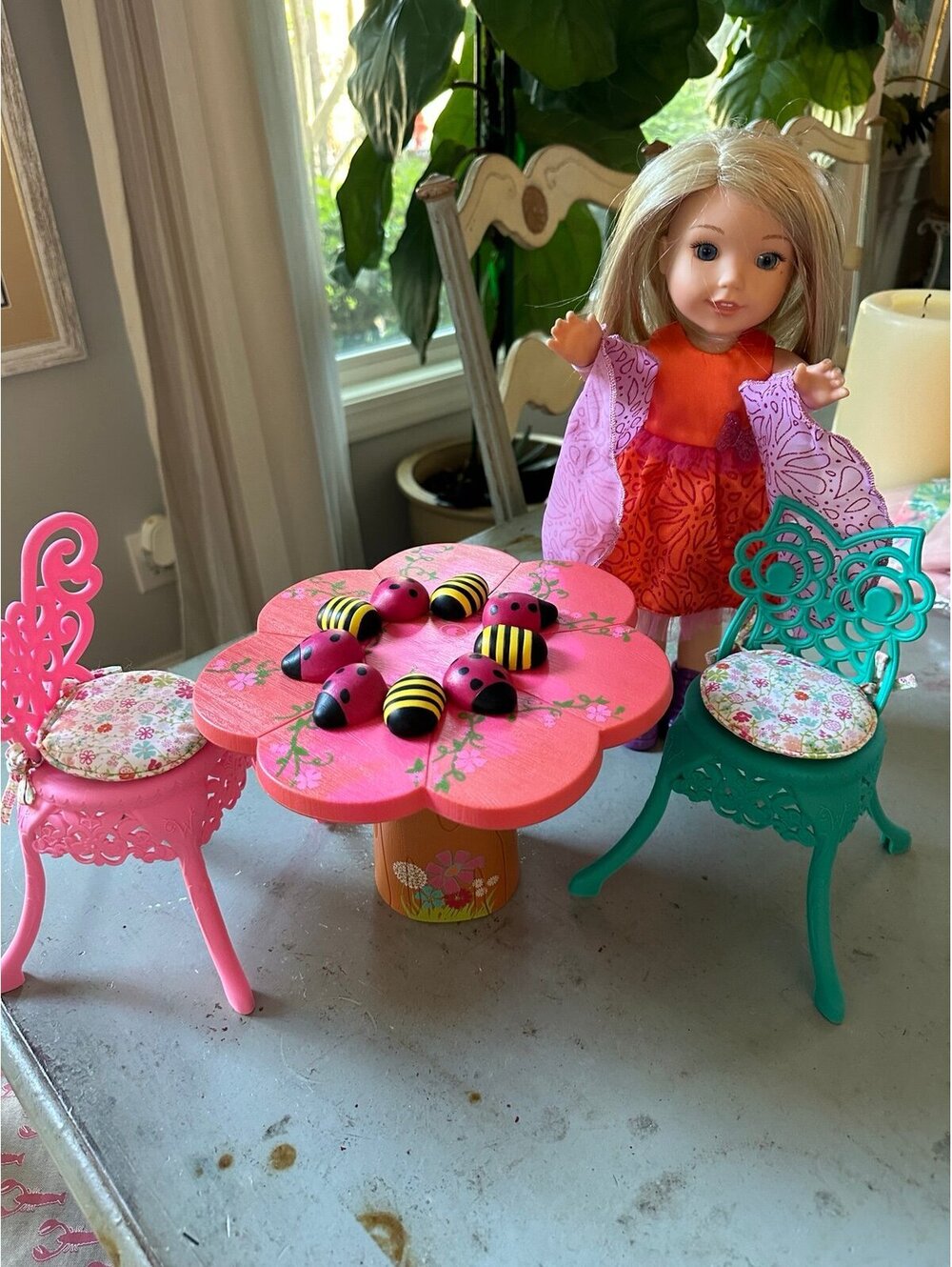 American Girl Doll Wellie Wishers table and chairs